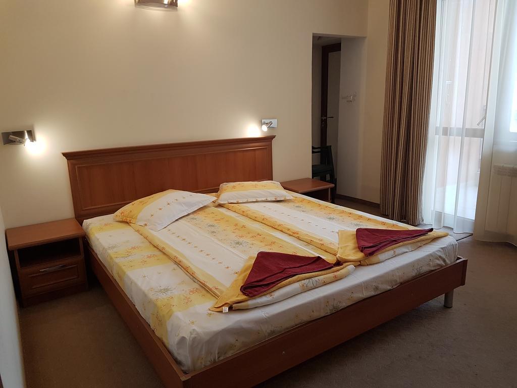 Guest House Markovi Aheloy Exterior foto